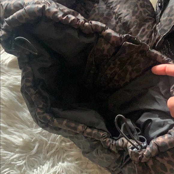 American eagle cheetah print puffer jacket sz xs - Picture 7 of 11